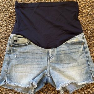 Kancan maternity shorts